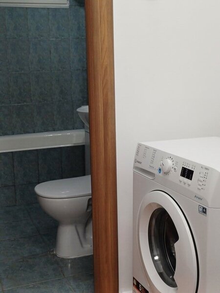 Drumul Taberei, Liceul Grigore Moisil