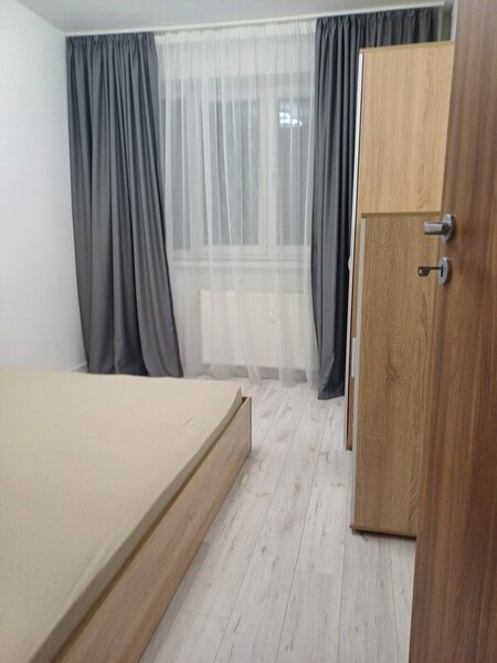 Drumul Taberei, Liceul Grigore Moisil